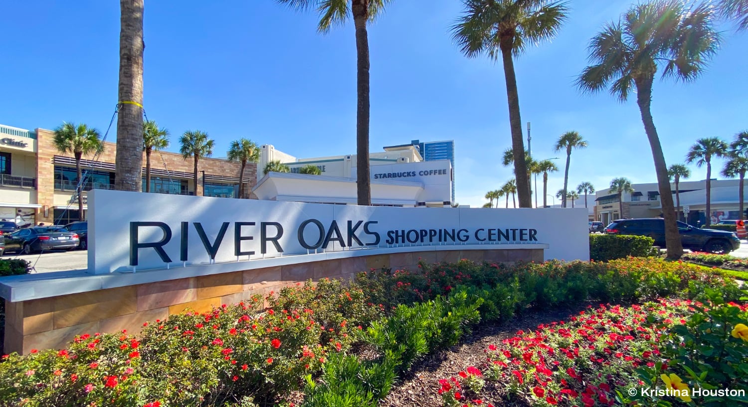 River Oaks Shopping Center
